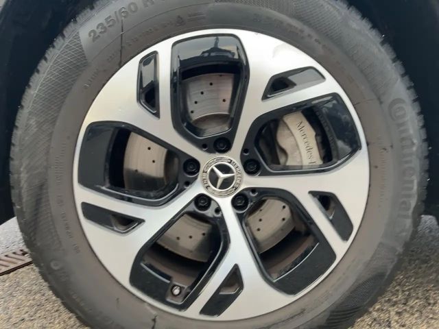 Mercedes-Benz GLC 300 4MATIC