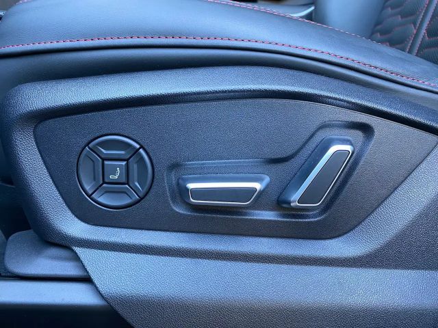 Audi RS Q8 Audi RS Q8