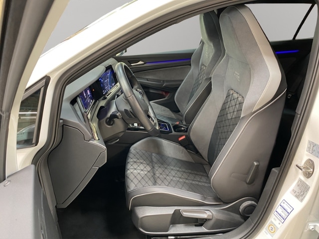 Volkswagen Golf 1.5 eTSI DSG Golf VIII Variant