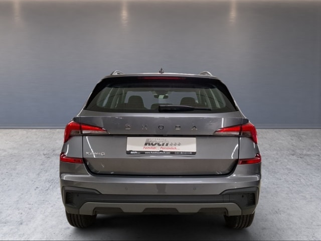 Skoda Kamiq 1,5 TSI DSG LED PDC SHZ SMART-L VORB AHK