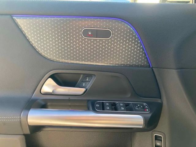 Mercedes-Benz GLA 200 Progressive