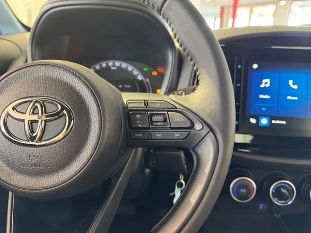 Toyota Aygo X 1.0 VVT-i Business Hatchback