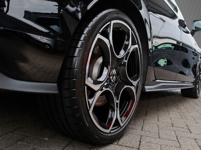 Volkswagen Golf 2.0 TSI DSG GTI Style