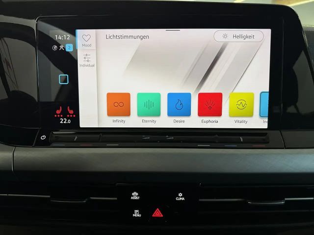 Volkswagen Golf DSG Life Variant