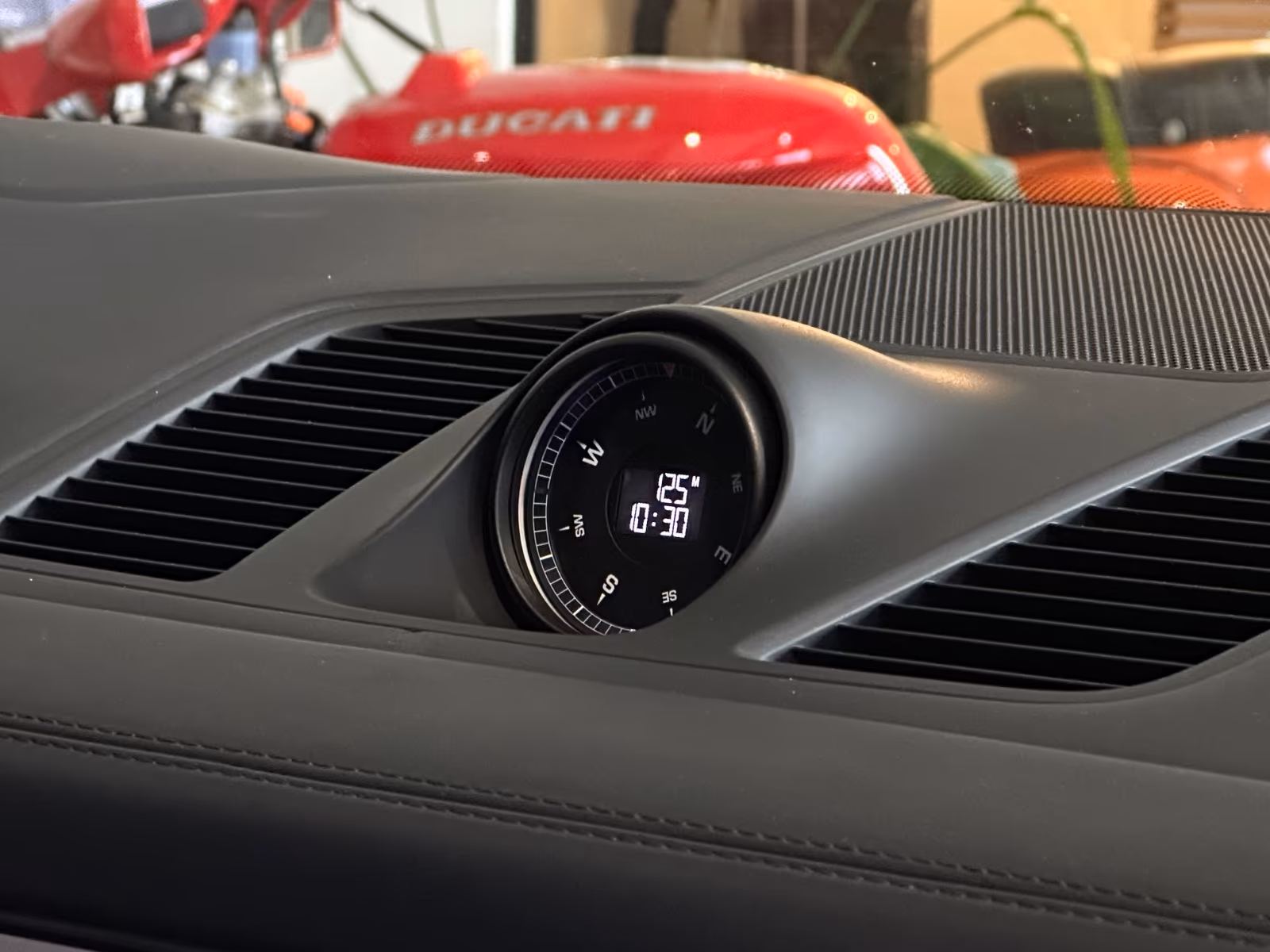 Porsche Cayenne E-Hybrid S Turbo