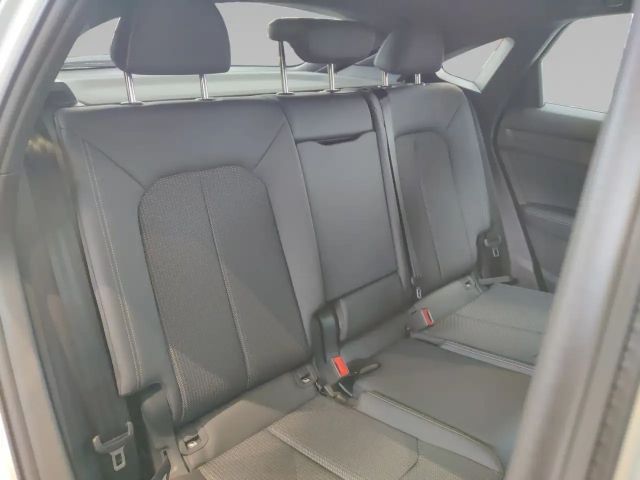 Audi Q3 35 TFSI S-Line