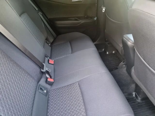 Toyota C-HR Hybride Team D