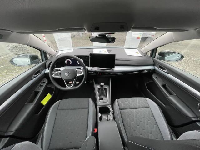 Volkswagen Golf 1.5 TSI Golf VIII