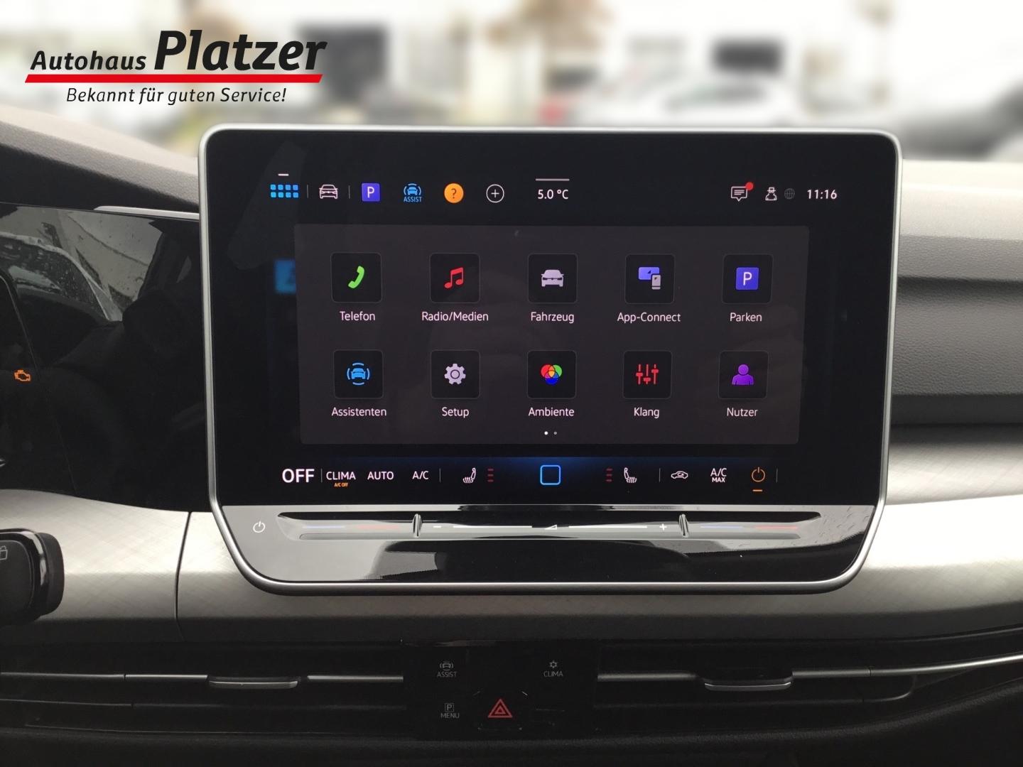 Volkswagen Golf 1.5 eTSI DSG Golf VIII Life Variant