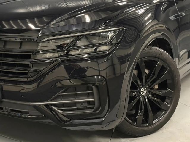 Volkswagen Touareg R-Line Style