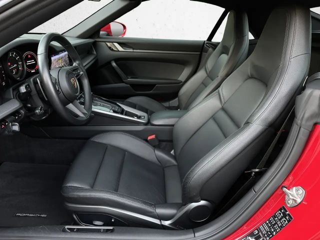 Porsche 992 Cabrio Carrera