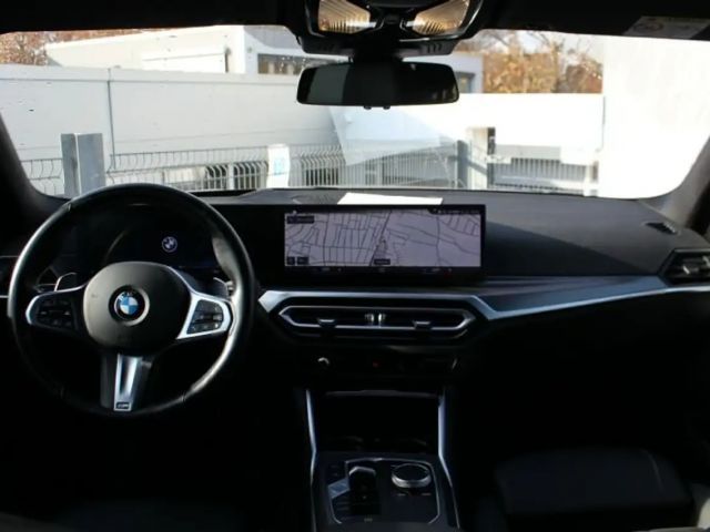 BMW 320 320d M-Sport Sedan xDrive