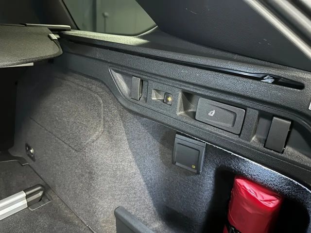 Volkswagen Passat 4Motion R-Line Variant