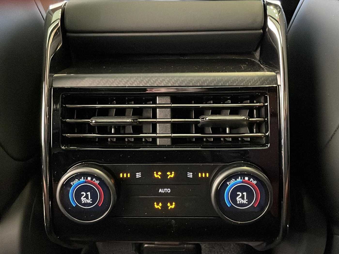 Land Rover Range Rover Sport P635 SV