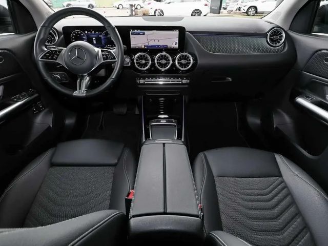 Mercedes-Benz GLA 250 GLA 250 e