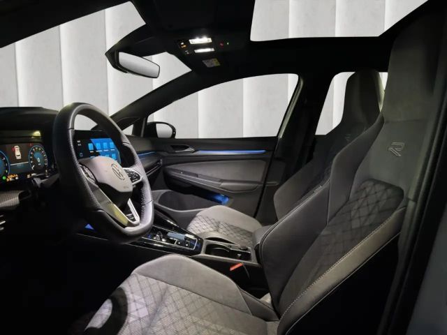 Volkswagen Golf 1.5 eTSI IQ.Drive R-Line