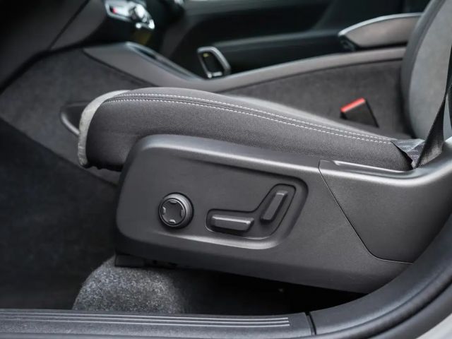 Volvo XC40 Dark Plus