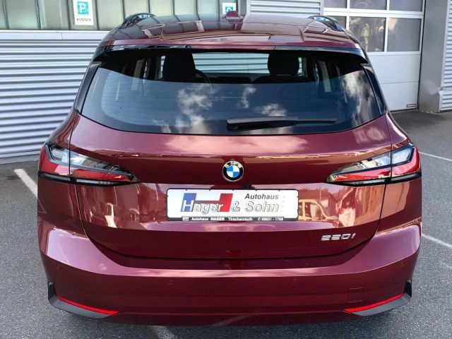 BMW 220 220i Active Tourer