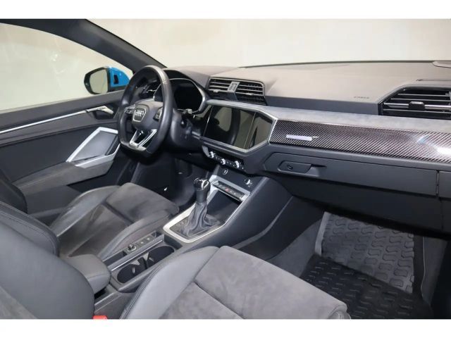 Audi Q3 45 TFSI Hybride S-Line