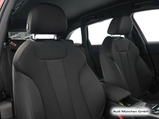 Audi A4 40 TFSI Quattro S-Line S-Tronic