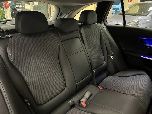 Mercedes-Benz C 200 C 200 d