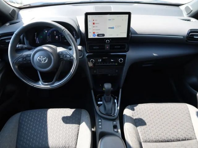 Toyota Yaris Cross Team D