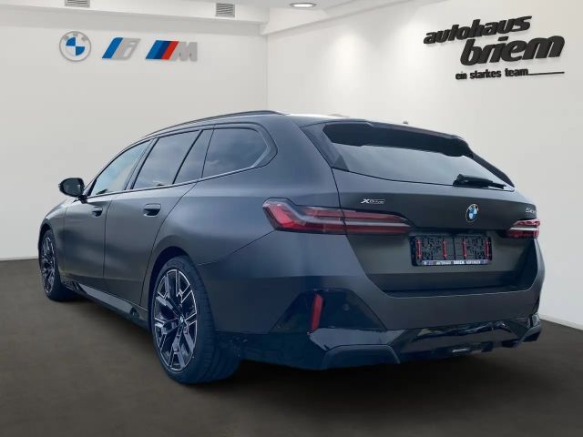 BMW 540 540d M-Sport Touring xDrive
