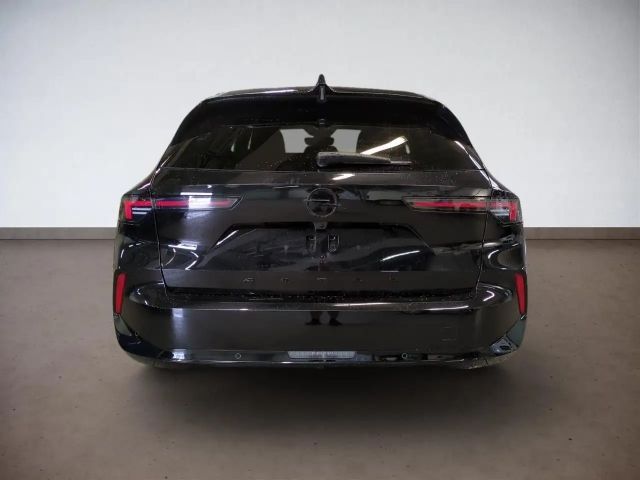 Opel Astra Sports Tourer Ultimate