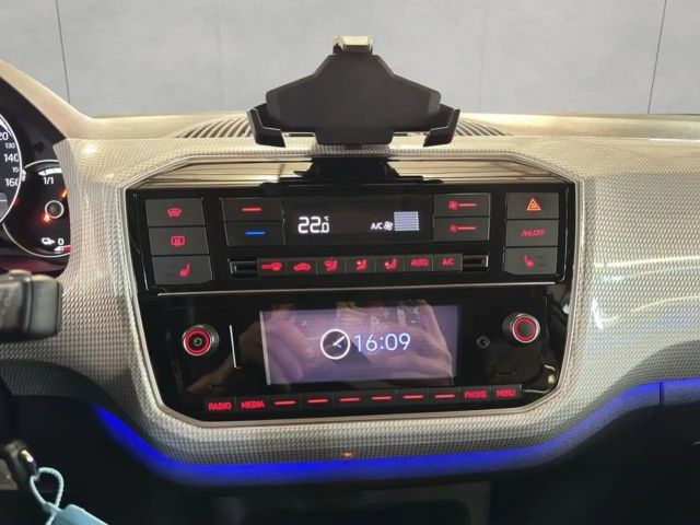 Volkswagen e-up! Plus Style