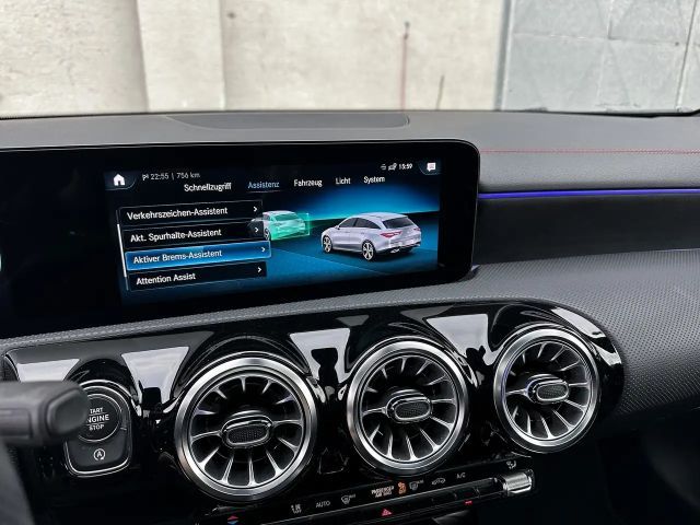 Mercedes-Benz CLA 200 AMG Line Shooting Brake