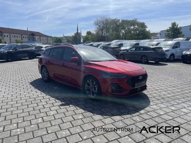 Ford Focus ST Line Wagon
