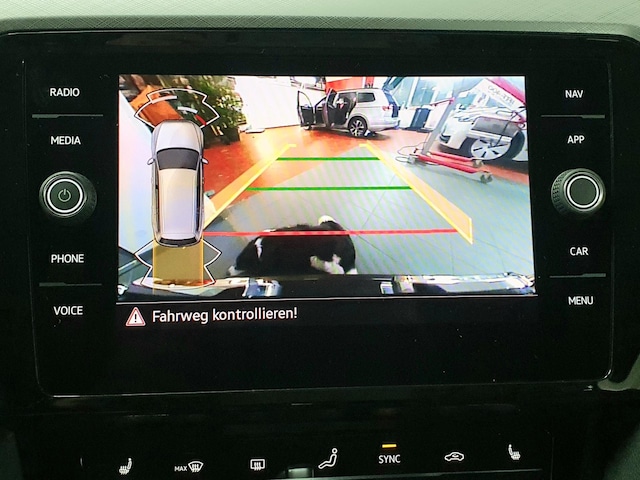 Volkswagen Passat 2.0 TDI Business DSG Variant