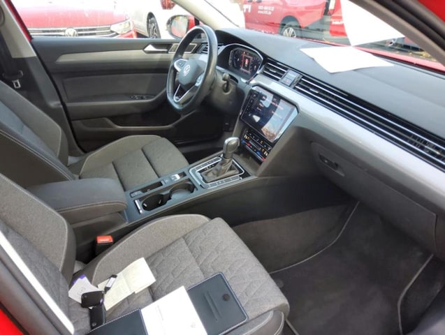 Volkswagen Passat 2.0 TDI Business DSG Variant