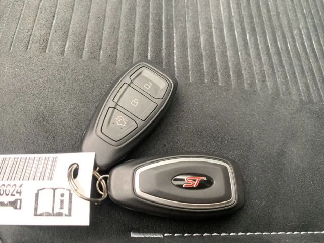 Ford Puma EcoBoost ST Line