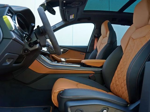 Audi SQ7 TFSI EXCLUSIVE B&O ADVANCED OLED CARBON STDH