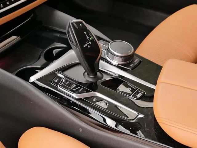 BMW 530 530e Touring