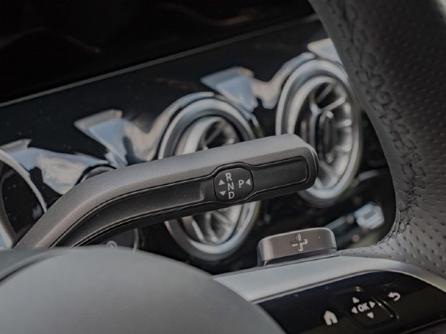 Mercedes-Benz GLA 250 4MATIC