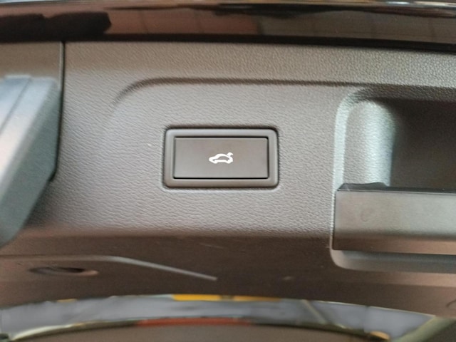 Volkswagen Touran 1.5 TSI DSG IQ.Drive