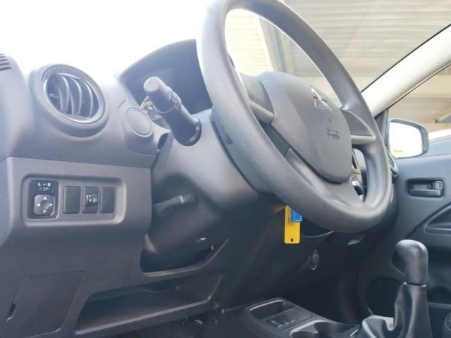 Mitsubishi Space Star Inform MIVEC Star