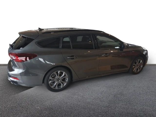 Ford Focus ST Line