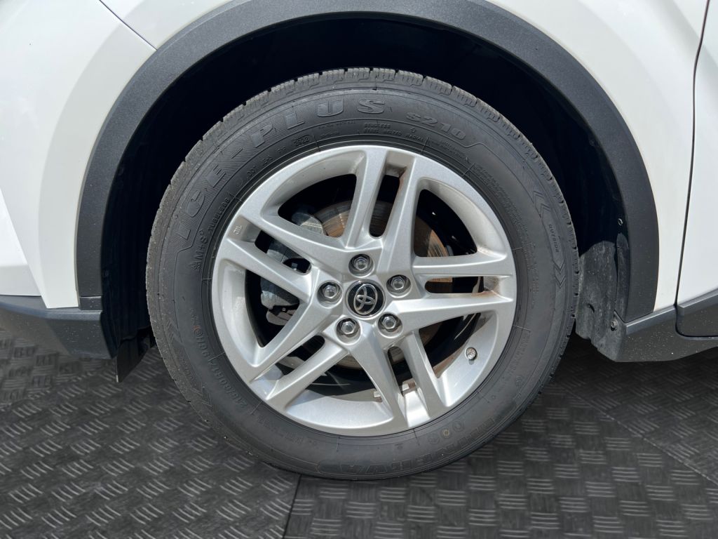 Toyota C-HR 5-deurs Flow