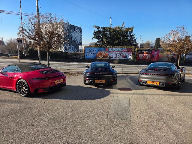 Porsche 992 4 Cabrio S Targa