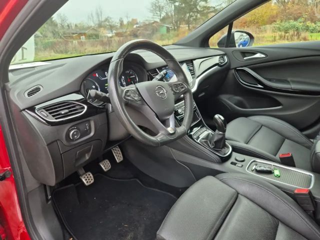 Opel Astra Sports Tourer Ultimate