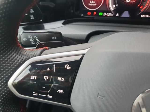 Volkswagen Golf 2.0 TSI Golf VIII