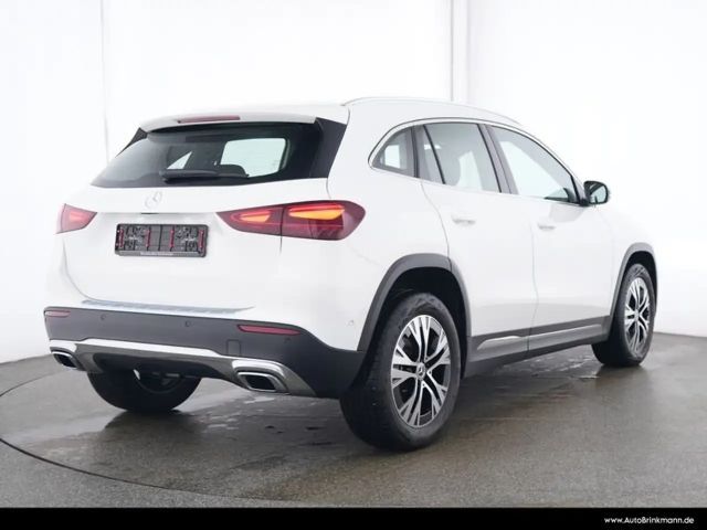Mercedes-Benz GLA 180 GLA 180 ADVANCED/LED/KAMERA/EASY-PACK/WINTER SHZ