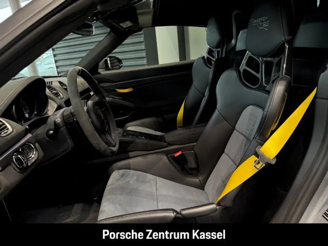 Porsche Cayman 718 RS