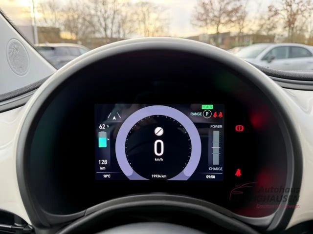 Fiat 500e +Rückfahrkam.+Klimaaut.+Tempomat+Sitzheizung