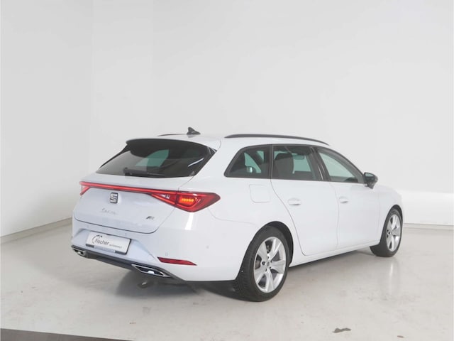 Seat Leon 1.5 eTSI DSG FR-lijn Sportstourer