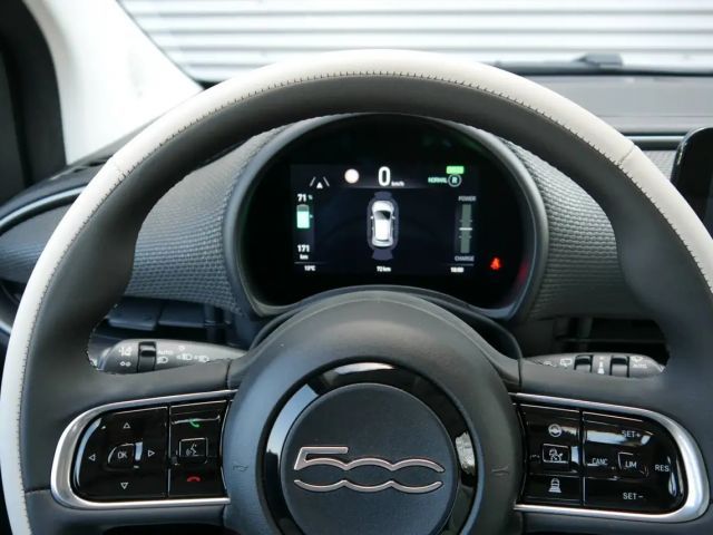 Fiat 500e by Bocelli