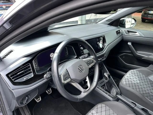 Volkswagen Taigo 1.0 TSI IQ.Drive R-Line